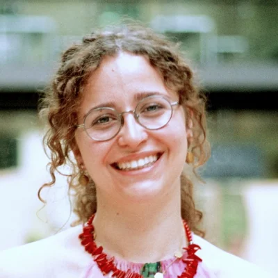 Headshot of Eva Xiste